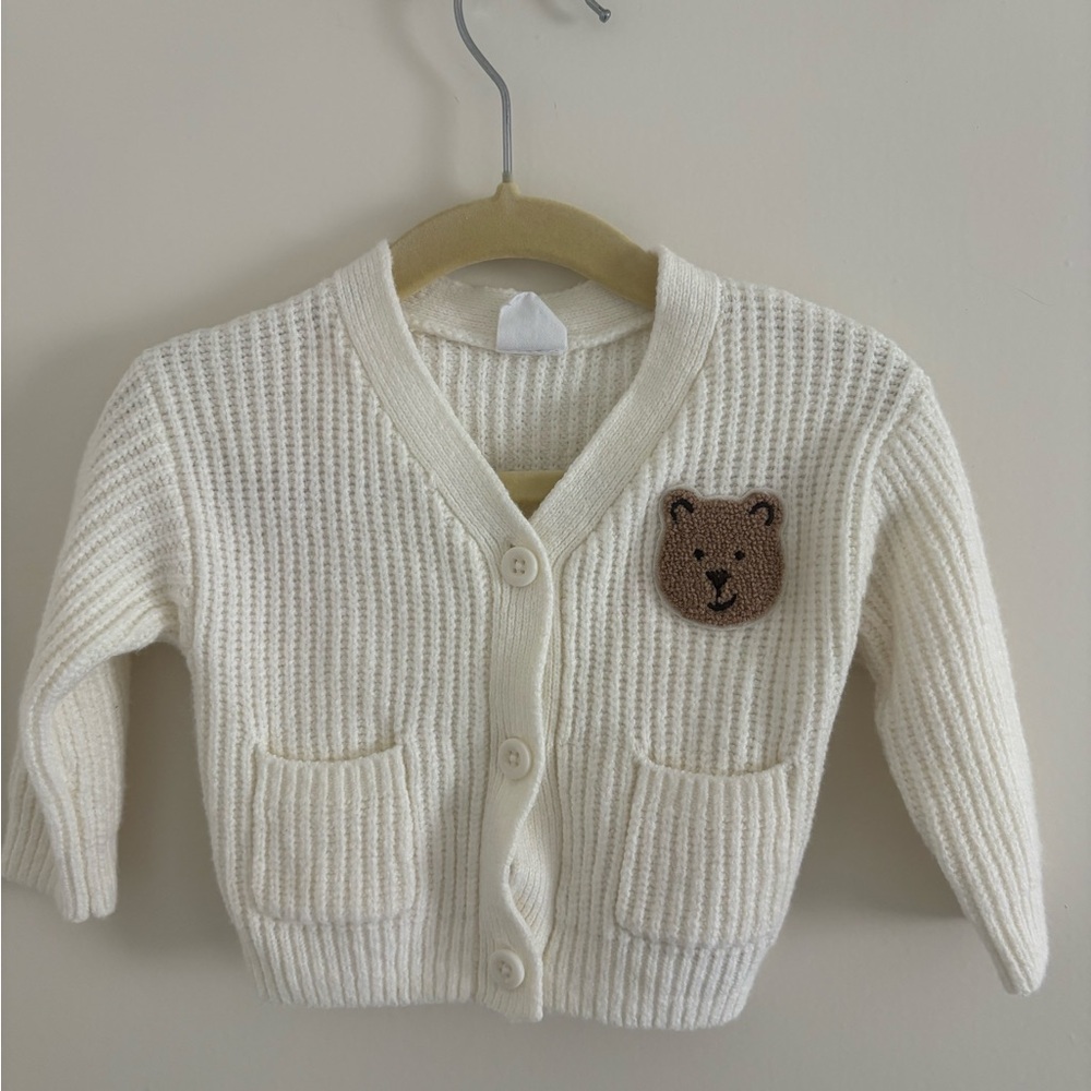 GAP Baby CashSoft Shaker-Stitch Bear Cardigan Ivory Frost